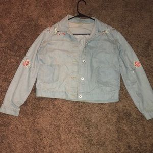 Flower embroidered Jean jacket